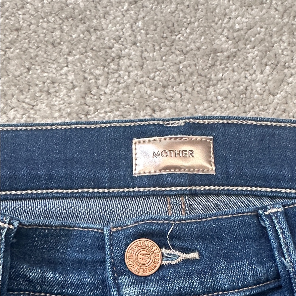 Women's Dark Blue cropped jeans - Picture 2 of 3